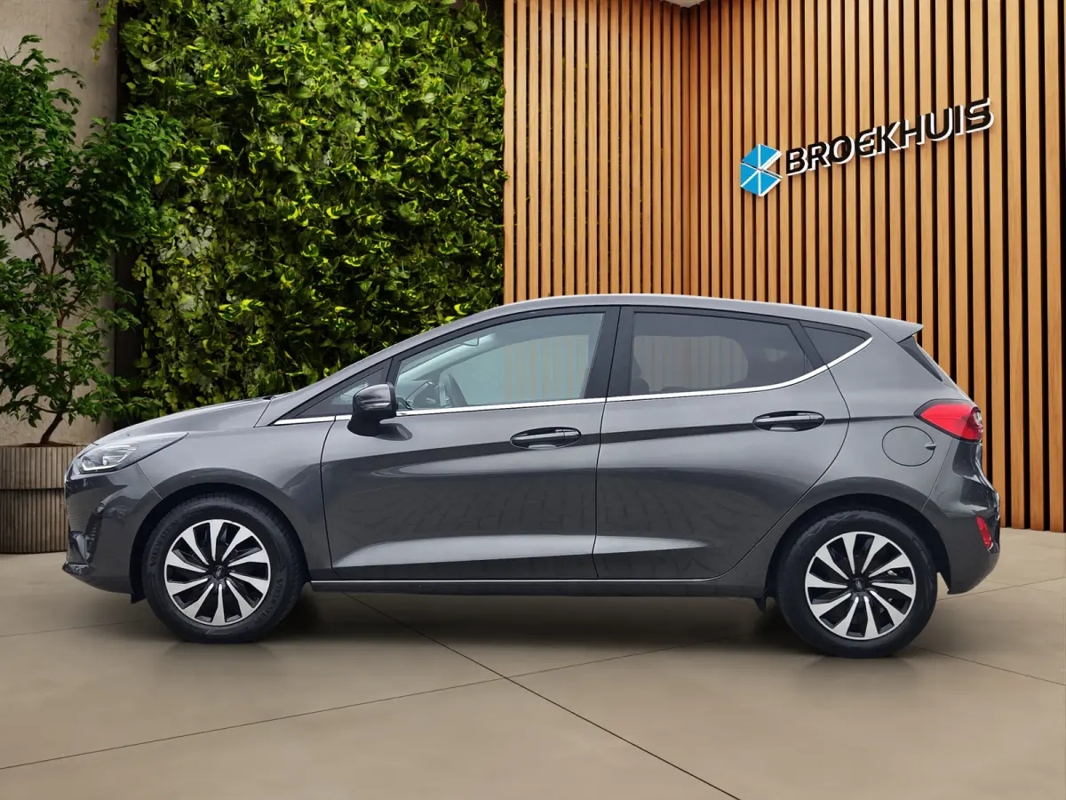 1.0 EcoBoost Titanium | Apple Carplay | Stoel- stuurverw. | Climate control | Cruise control