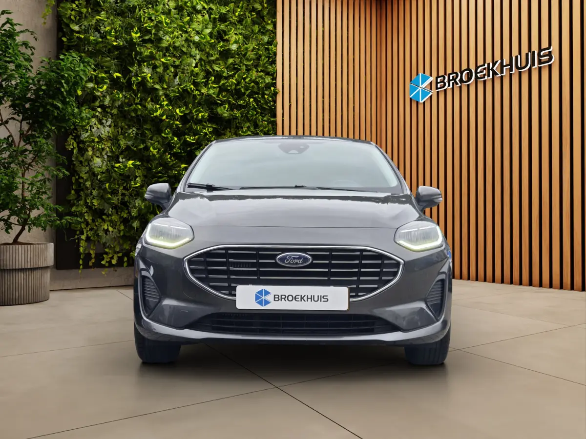 1.0 EcoBoost Titanium | Apple Carplay | Stoel- stuurverw. | Climate control | Cruise control