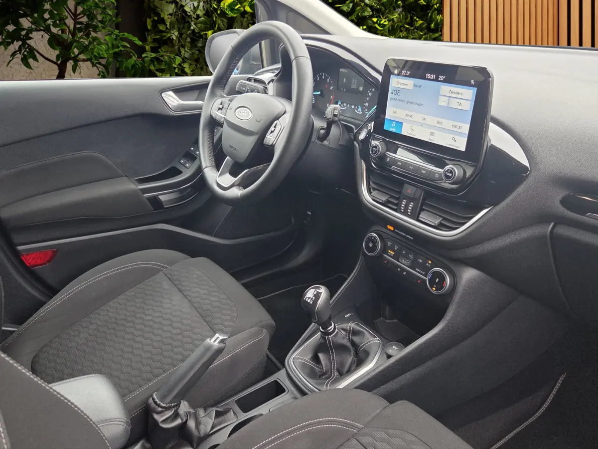 1.0 EcoBoost Titanium | Apple Carplay | Stoel- stuurverw. | Climate control | Cruise control