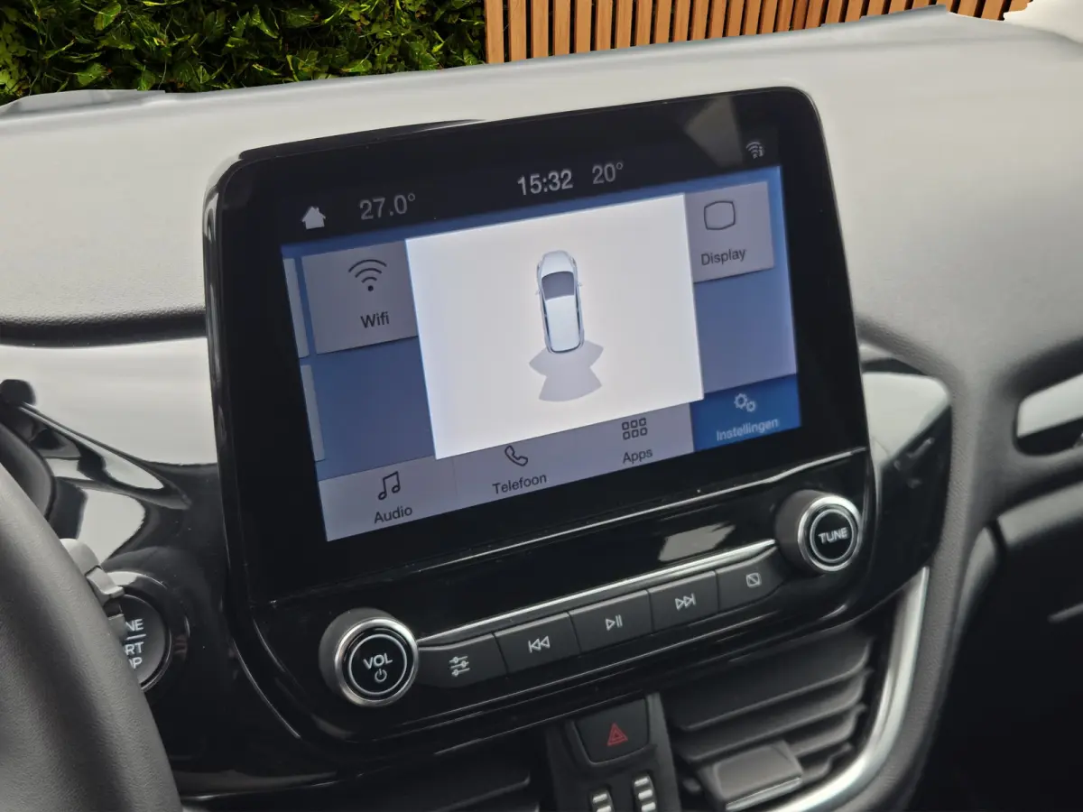 1.0 EcoBoost Titanium | Apple Carplay | Stoel- stuurverw. | Climate control | Cruise control
