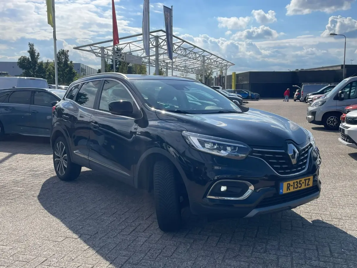 1.3 TCe Automaat Black Edition l Camera l LED l Cr Control l Side Assist l Half Leder l Navigatie l