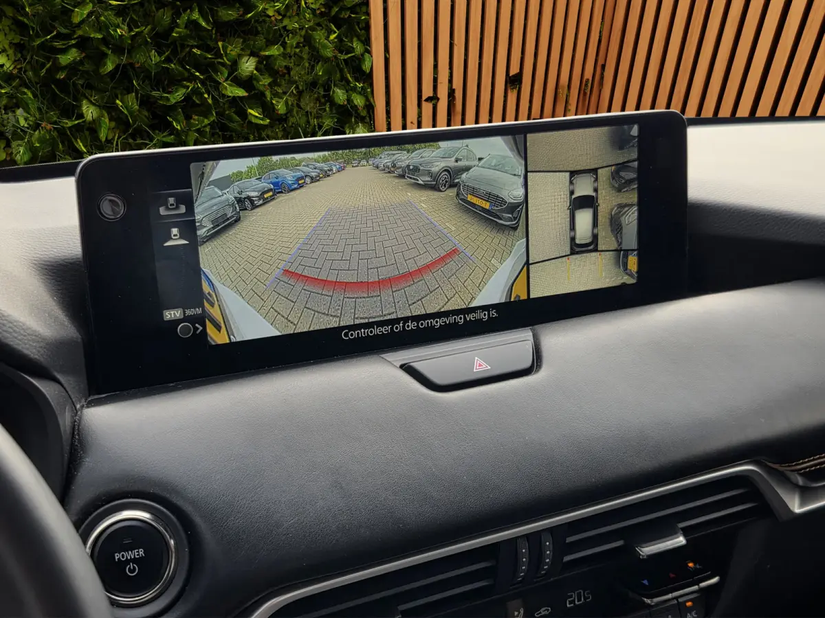 2.5 e-SkyActiv PHEV Homura Plus