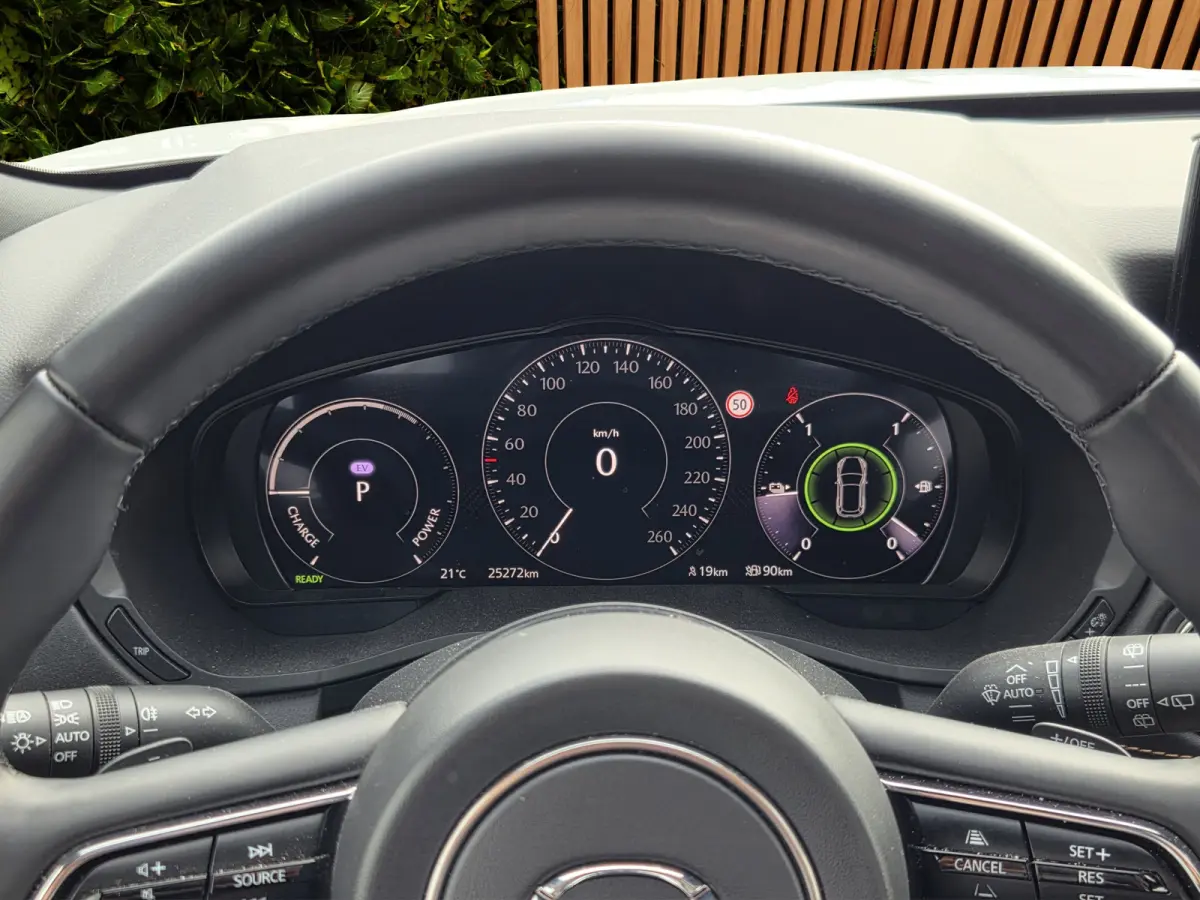 2.5 e-SkyActiv PHEV Homura Plus