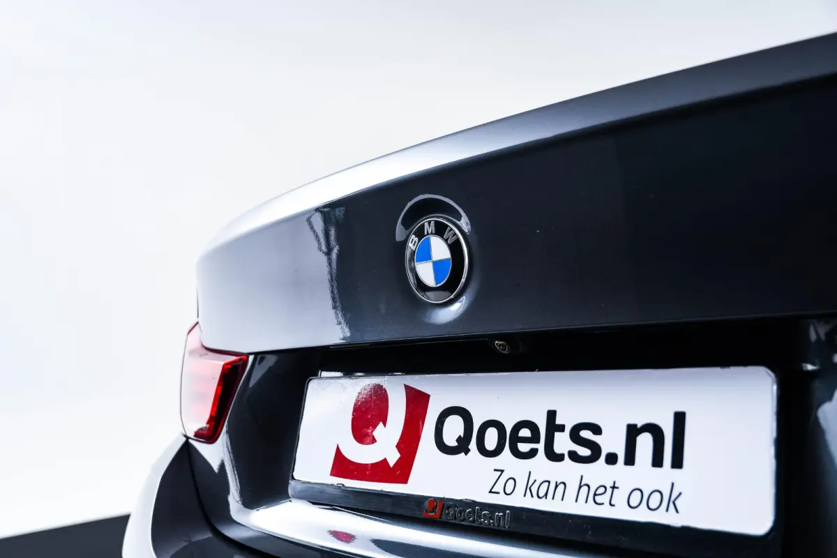 418i M Sport Achteruitrijcamera - Cruise control - Sportstoelen - Elektrisch verwarmde voorstoelen - HiFi System - Navigatiesysteem Professional - PDC voor/achter -