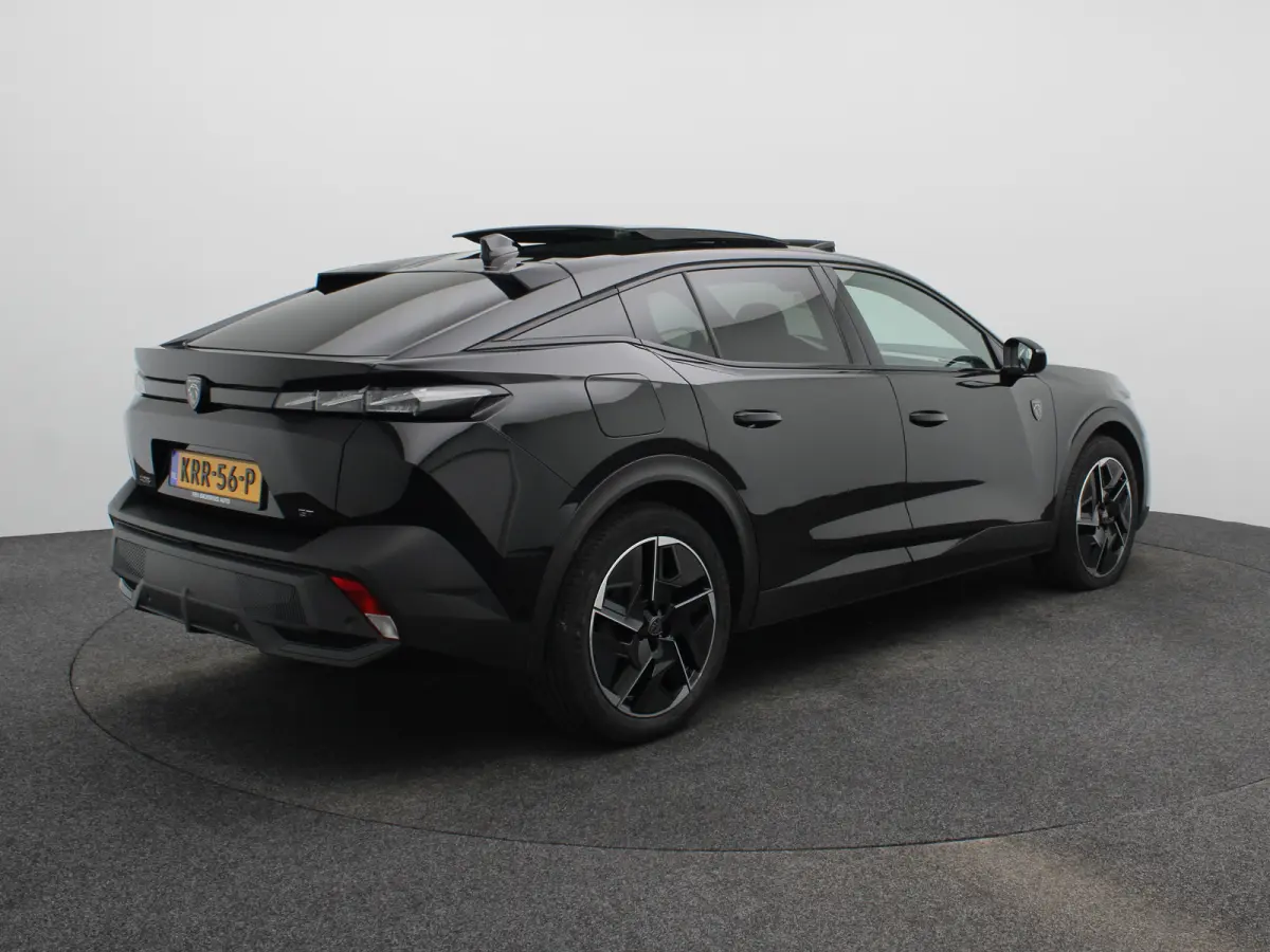1.2 PureTech GT 130 EAT8 Panorama Dak | Navigatie | Elektrische Stoelen met Geheugenfunctie | Parkeersensoren Voor en Achter | 360* Graden Camera | Dodehoekbewaking | Elektrische Kofferklep