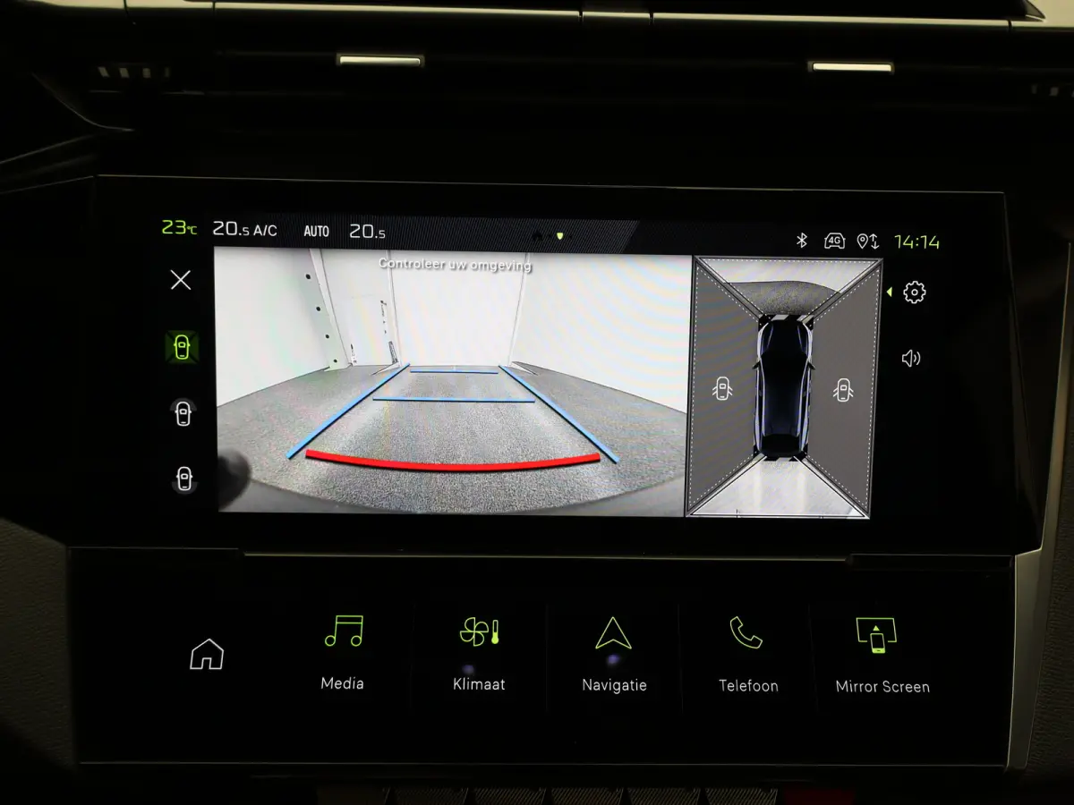 1.2 PureTech GT 130 EAT8 Panorama Dak | Navigatie | Elektrische Stoelen met Geheugenfunctie | Parkeersensoren Voor en Achter | 360* Graden Camera | Dodehoekbewaking | Elektrische Kofferklep