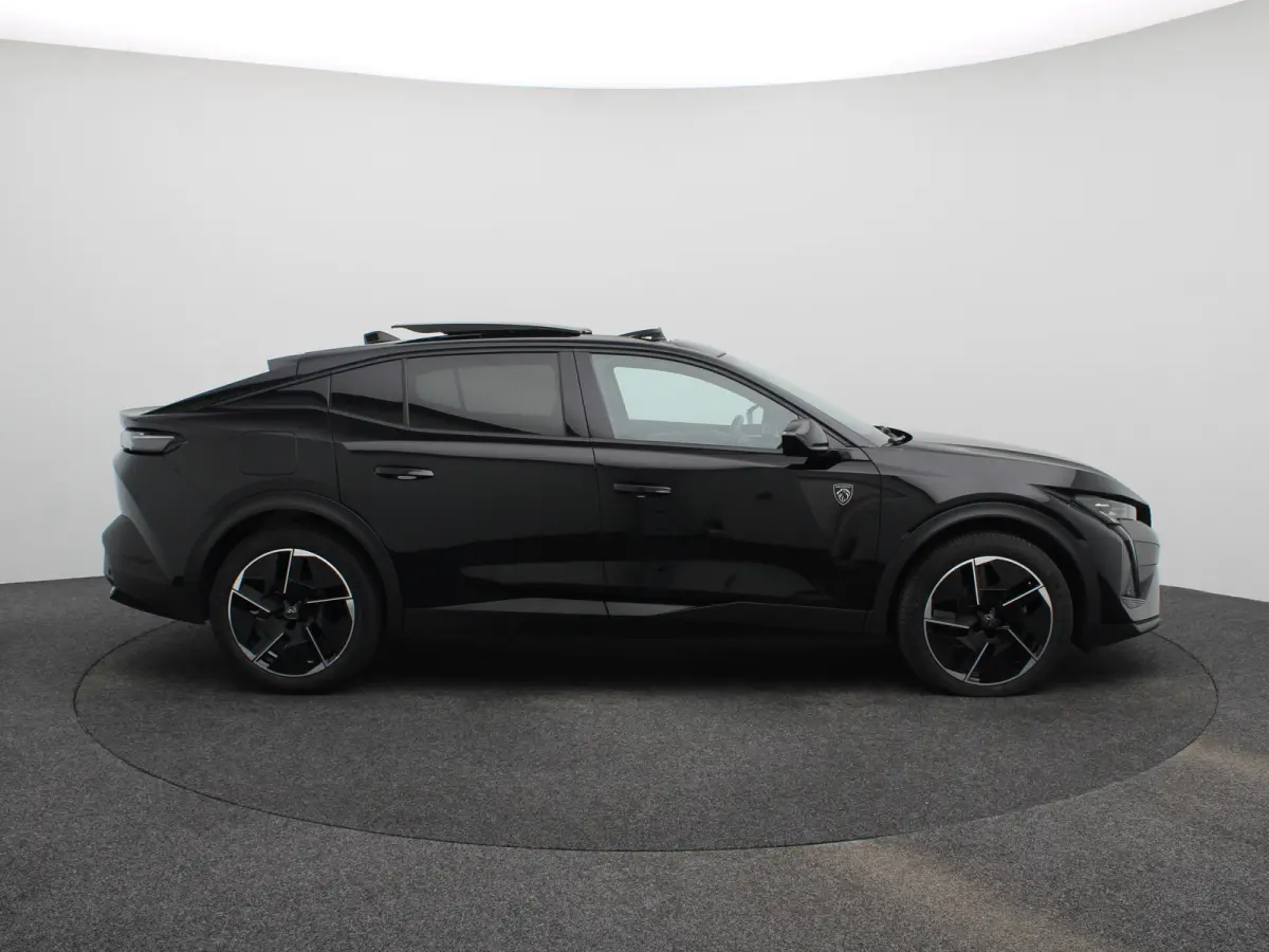 1.2 PureTech GT 130 EAT8 Panorama Dak | Navigatie | Elektrische Stoelen met Geheugenfunctie | Parkeersensoren Voor en Achter | 360* Graden Camera | Dodehoekbewaking | Elektrische Kofferklep