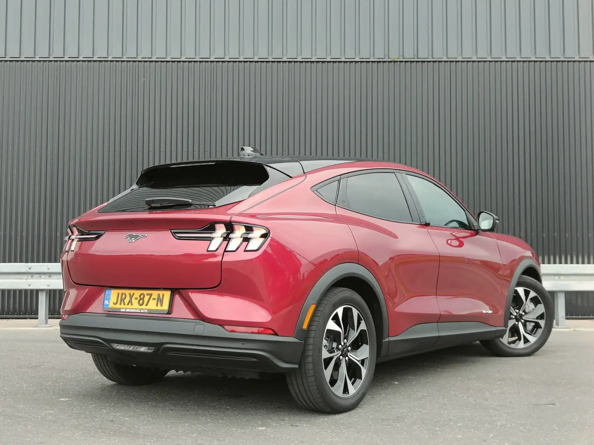 Standard RWD 73 kWh | Technology Plus Pack | Panoramadak | 360 Camera | Memory Stoel | B&O |