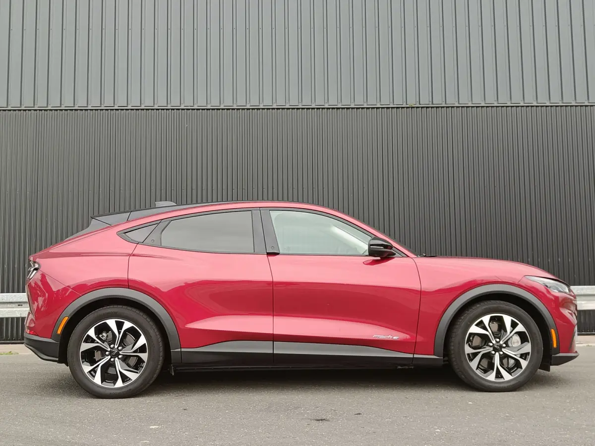 Standard RWD 73 kWh | Technology Plus Pack | Panoramadak | 360 Camera | Memory Stoel | B&O |