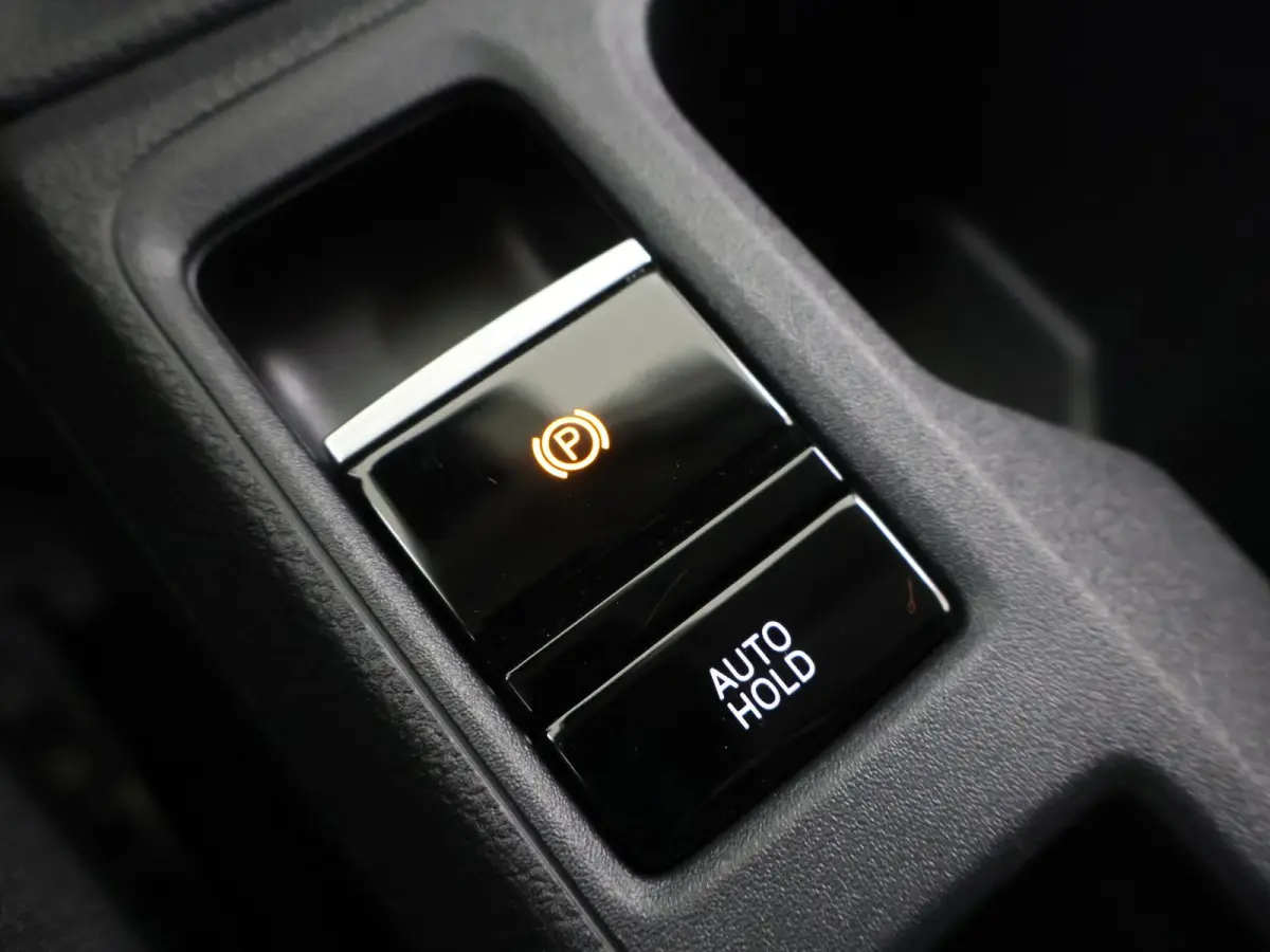 1.5 EcoBoost | PHEV | L2 | LIMITED | CLIMATE CONTROL | TREKHAAK | ADAPTIVE CRUISE CONTROL | NAVIGATIE | PARKEERCAMERA | PARKEERSENSOREN VOOR EN ACHTER | IN KLEUR GESPOTEN BUMPERS