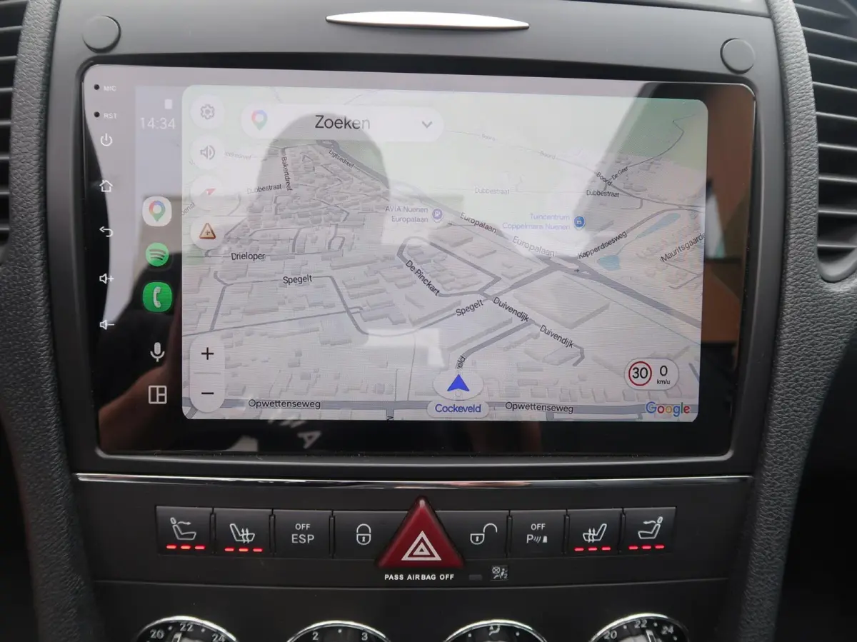 200 K. AUT F-1 NAVIGATIE|CARPLAY|AIRSCARF|AIRCO|BLUETOOTH|PDC|GOED ONDERHOUDEN