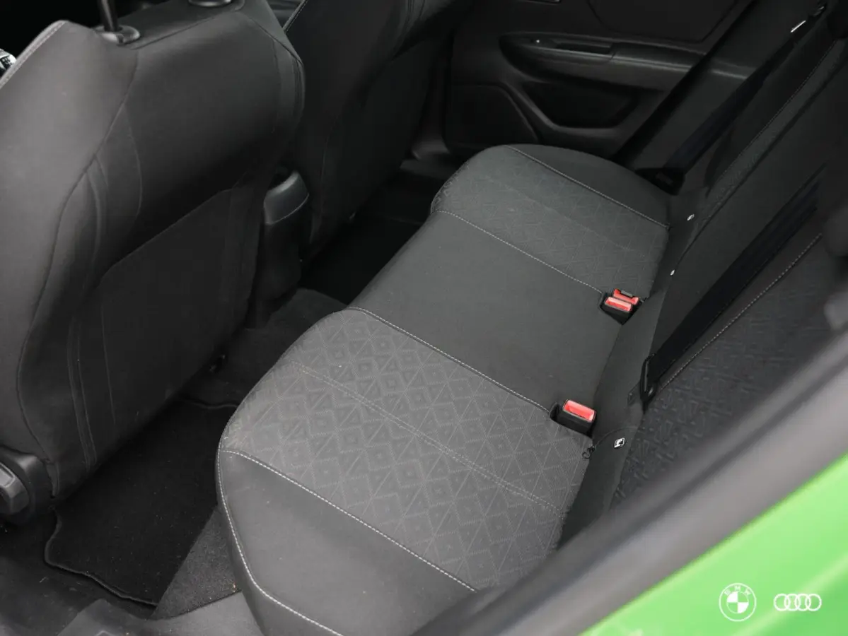 1.2 Turbo EDITION / ACC / NAVI / STOELVERW / TREKHAAK / DAB / APPLE CARPLAY / PARKEER CAMERA