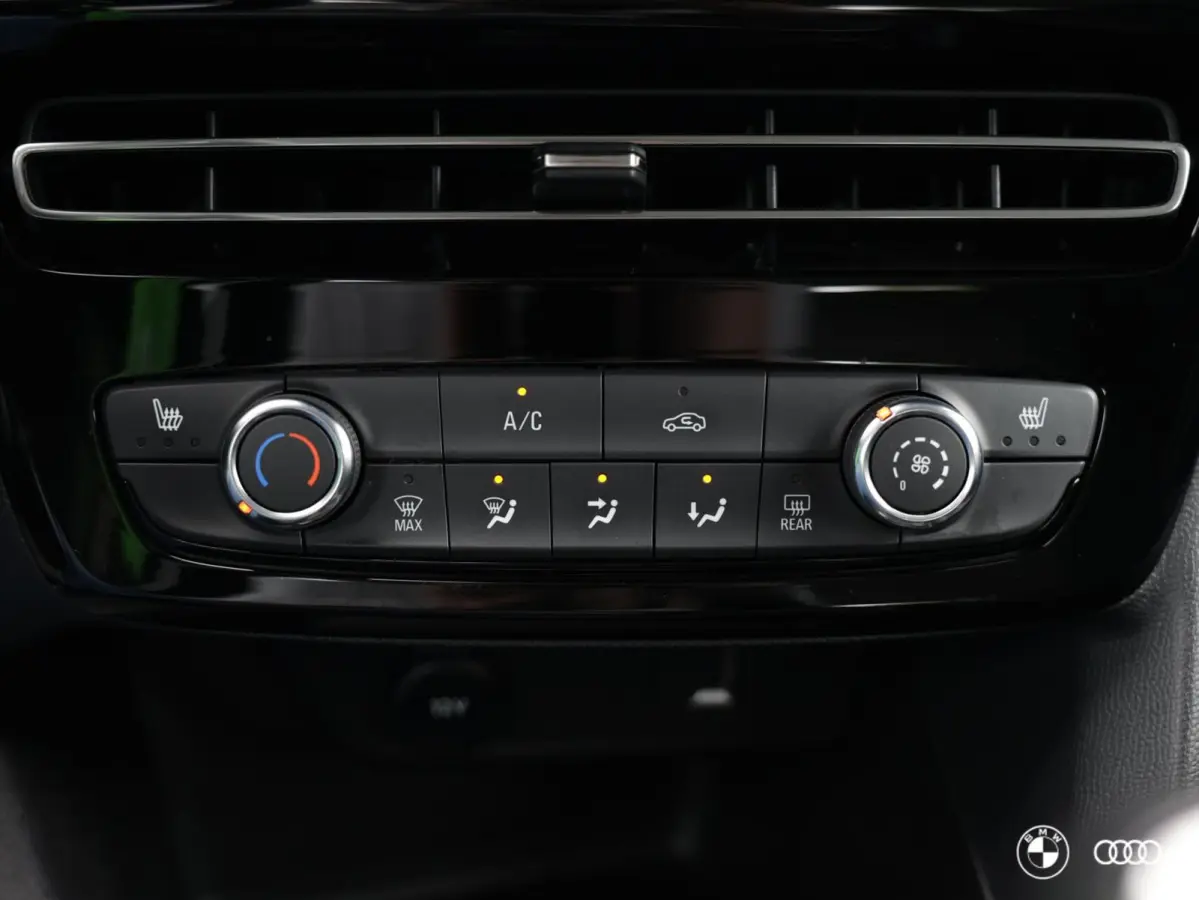 1.2 Turbo EDITION / ACC / NAVI / STOELVERW / TREKHAAK / DAB / APPLE CARPLAY / PARKEER CAMERA
