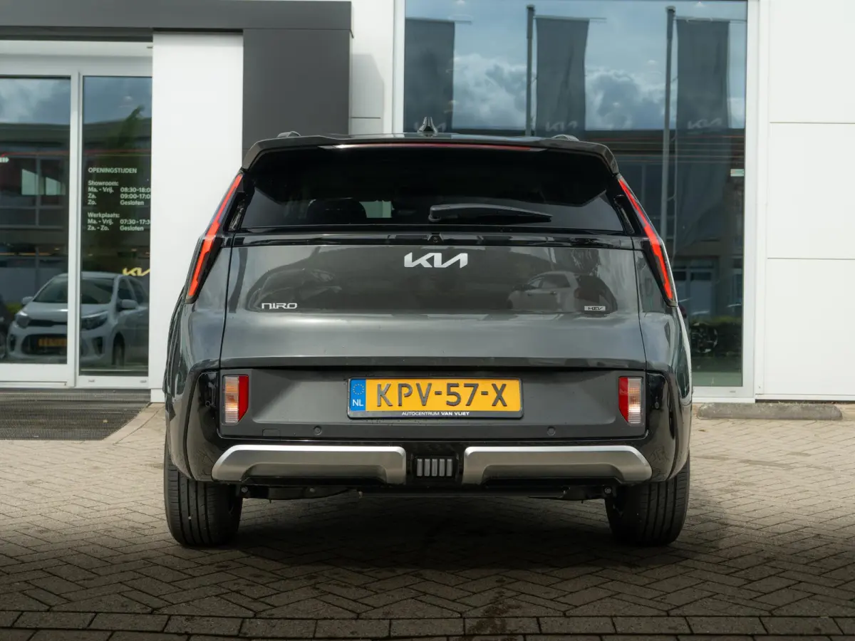 1.6 GDi Hybrid DynamicPlusLine | Schuifkantel dak | Navigatie | Stoel en stuurverwarming |