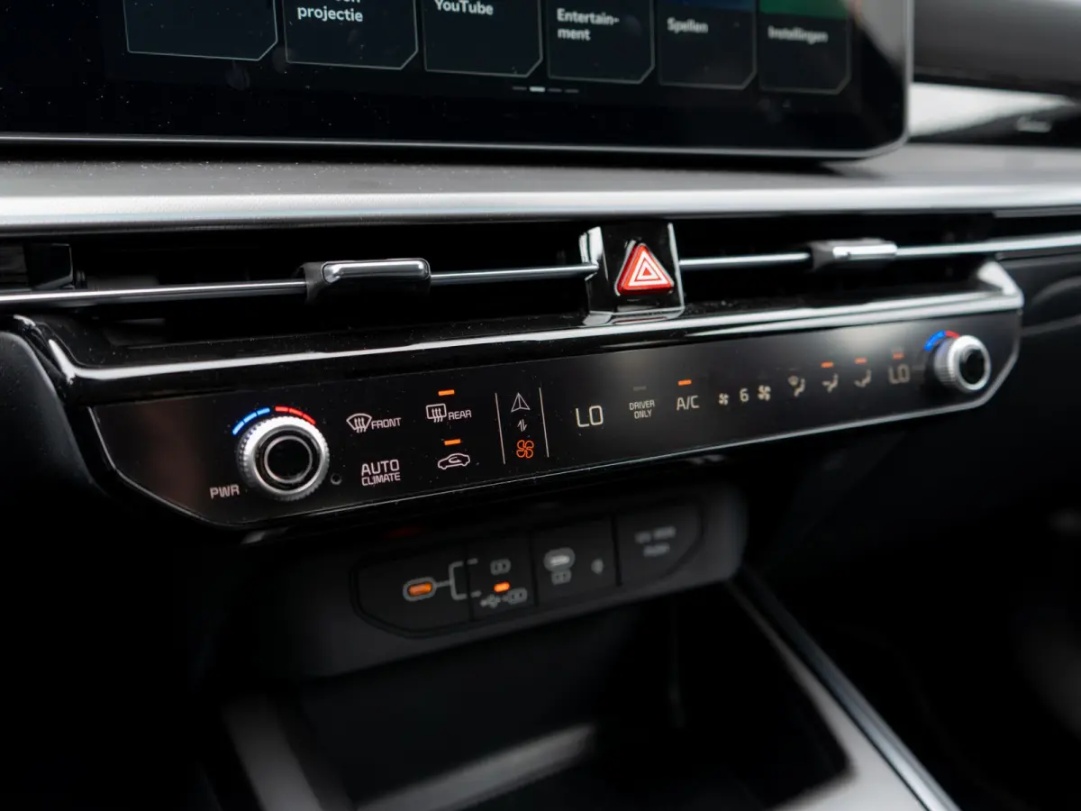 1.6 GDi Hybrid DynamicPlusLine | Schuifkantel dak | Navigatie | Stoel en stuurverwarming |