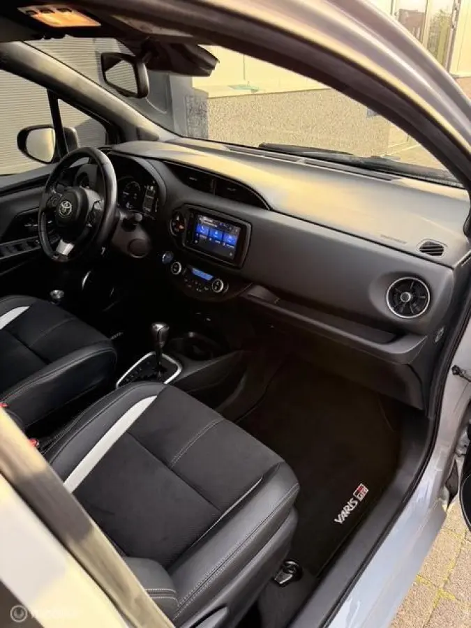 1.5 Hybrid GR-Sport