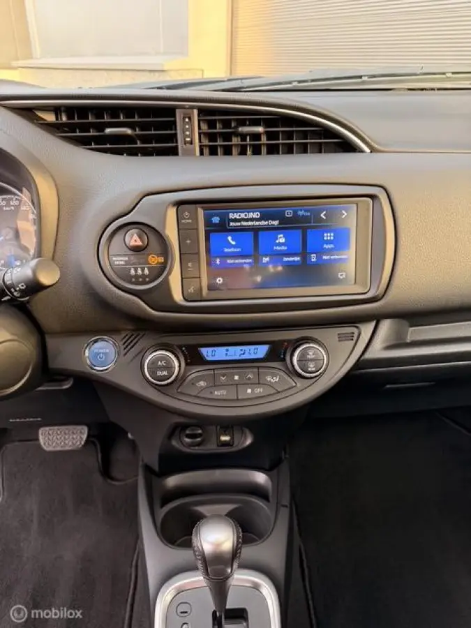 1.5 Hybrid GR-Sport