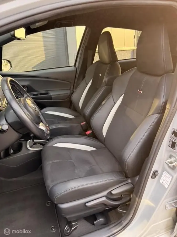 1.5 Hybrid GR-Sport