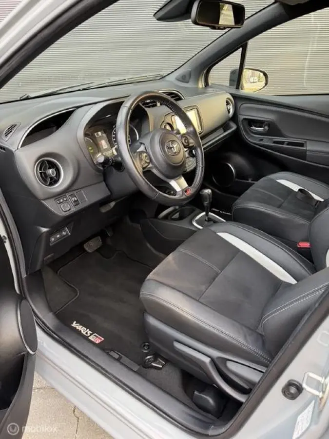 1.5 Hybrid GR-Sport