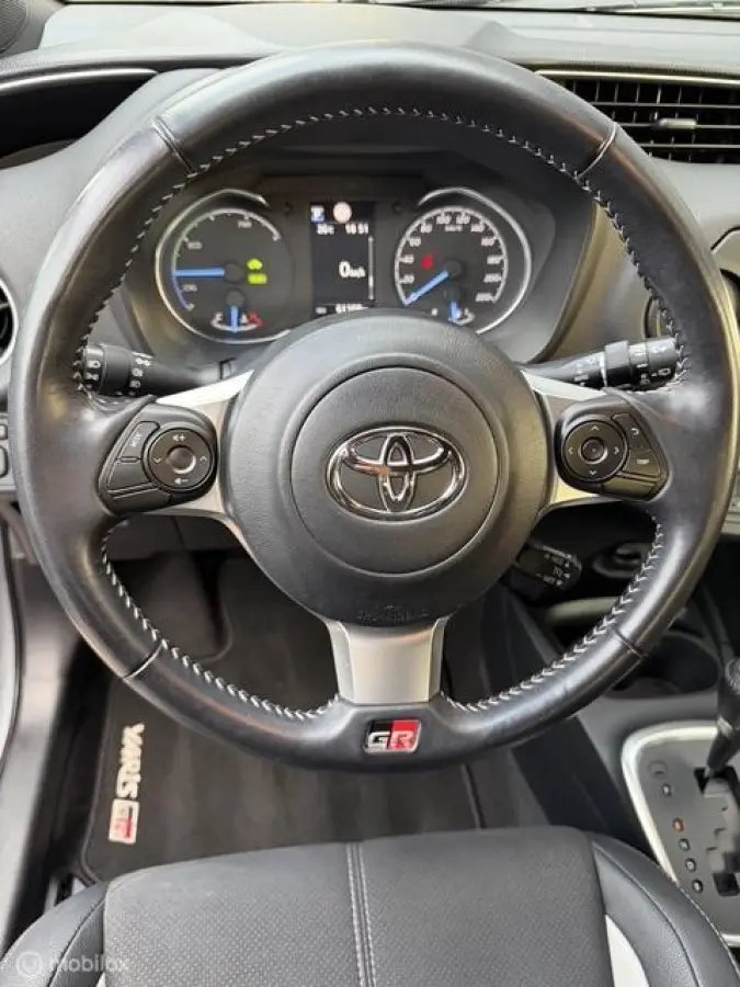 1.5 Hybrid GR-Sport