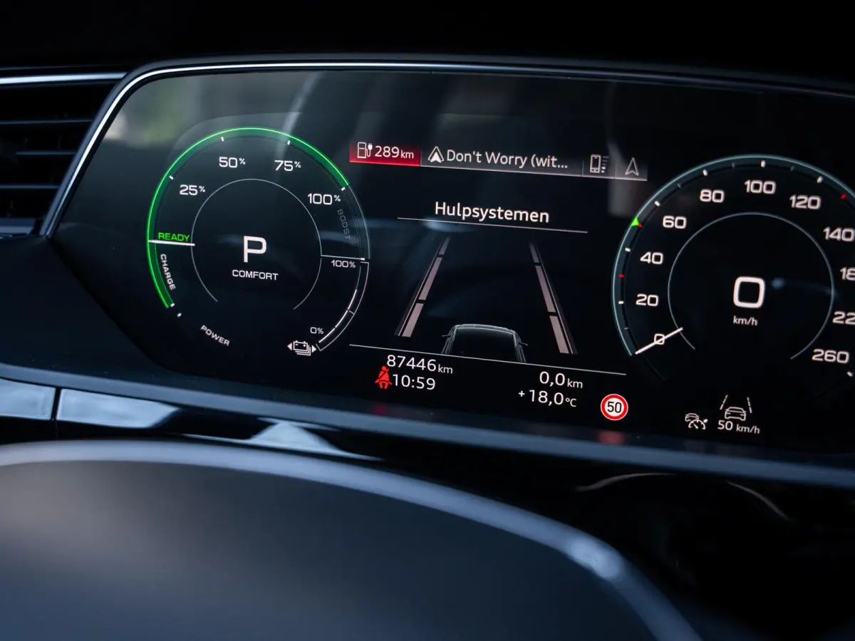 55 quattro S edition 95 kWh 3x S-Line l Pano l HUD l B&O l Luchtv.