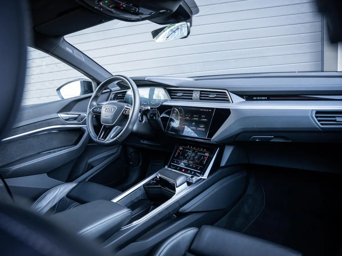 55 quattro S edition 95 kWh 3x S-Line l Pano l HUD l B&O l Luchtv.