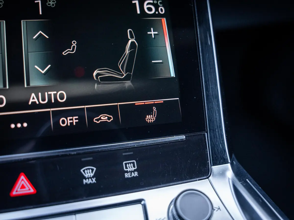 55 quattro S edition 95 kWh 3x S-Line l Pano l HUD l B&O l Luchtv.