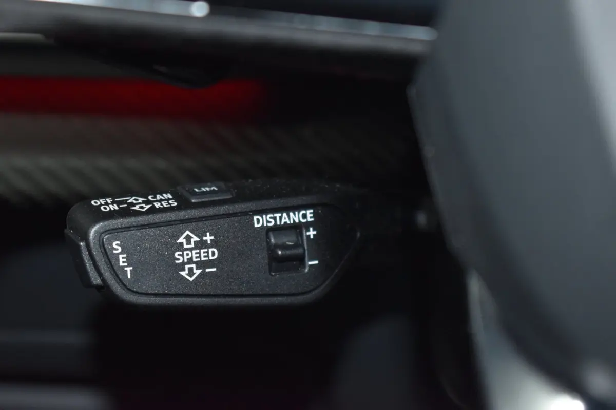 RS ABT 4.0 TFSI Quattro 700pk | AKRAPOVIC | CARBON | KERAMISCH