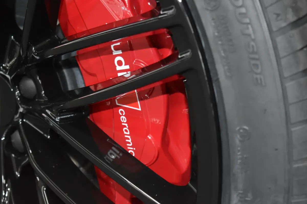 RS ABT 4.0 TFSI Quattro 700pk | AKRAPOVIC | CARBON | KERAMISCH