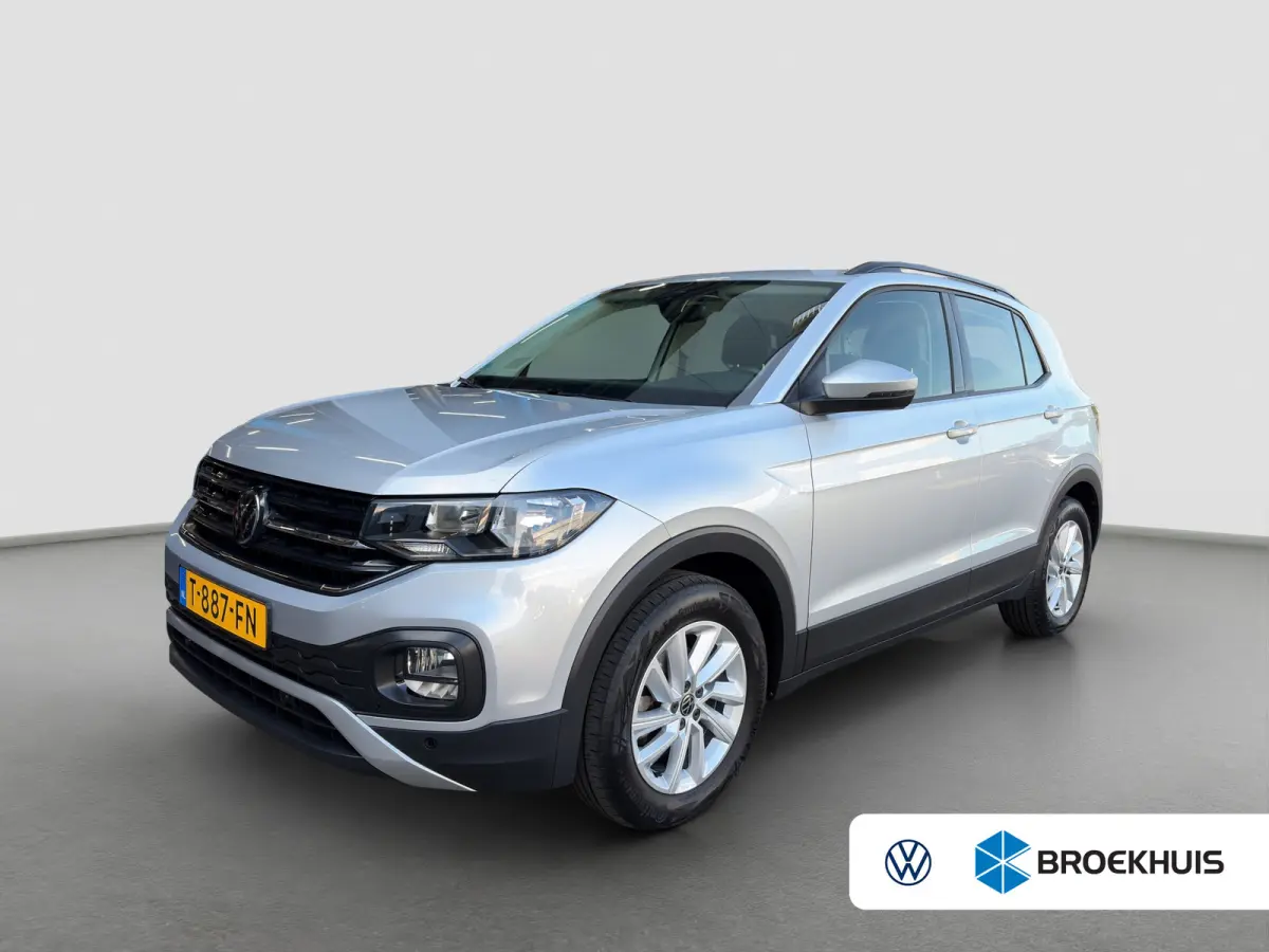1.0 TSI Life Automaat | Camera | Adaptive Cruise | Velgen | Carplay | Trekhaak | Stoelverwarming | Dakrails | Metallic lak | DAB | Parkeersensoren