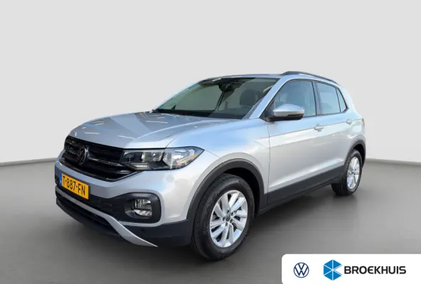 1.0 TSI Life Automaat | Camera | Adaptive Cruise | Velgen | Carplay | Trekhaak | Stoelverwarming | Dakrails | Metallic lak | DAB | Parkeersensoren