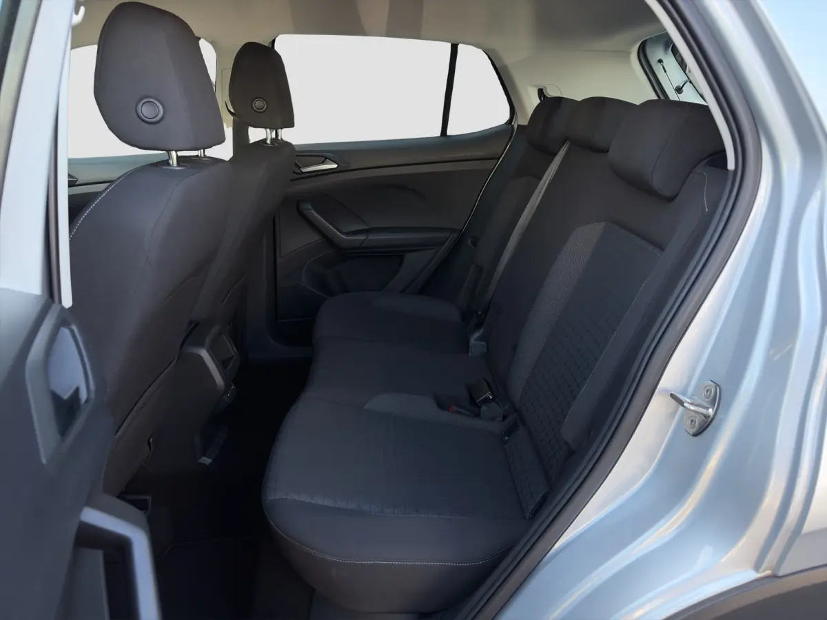 1.0 TSI Life Automaat | Camera | Adaptive Cruise | Velgen | Carplay | Trekhaak | Stoelverwarming | Dakrails | Metallic lak | DAB | Parkeersensoren