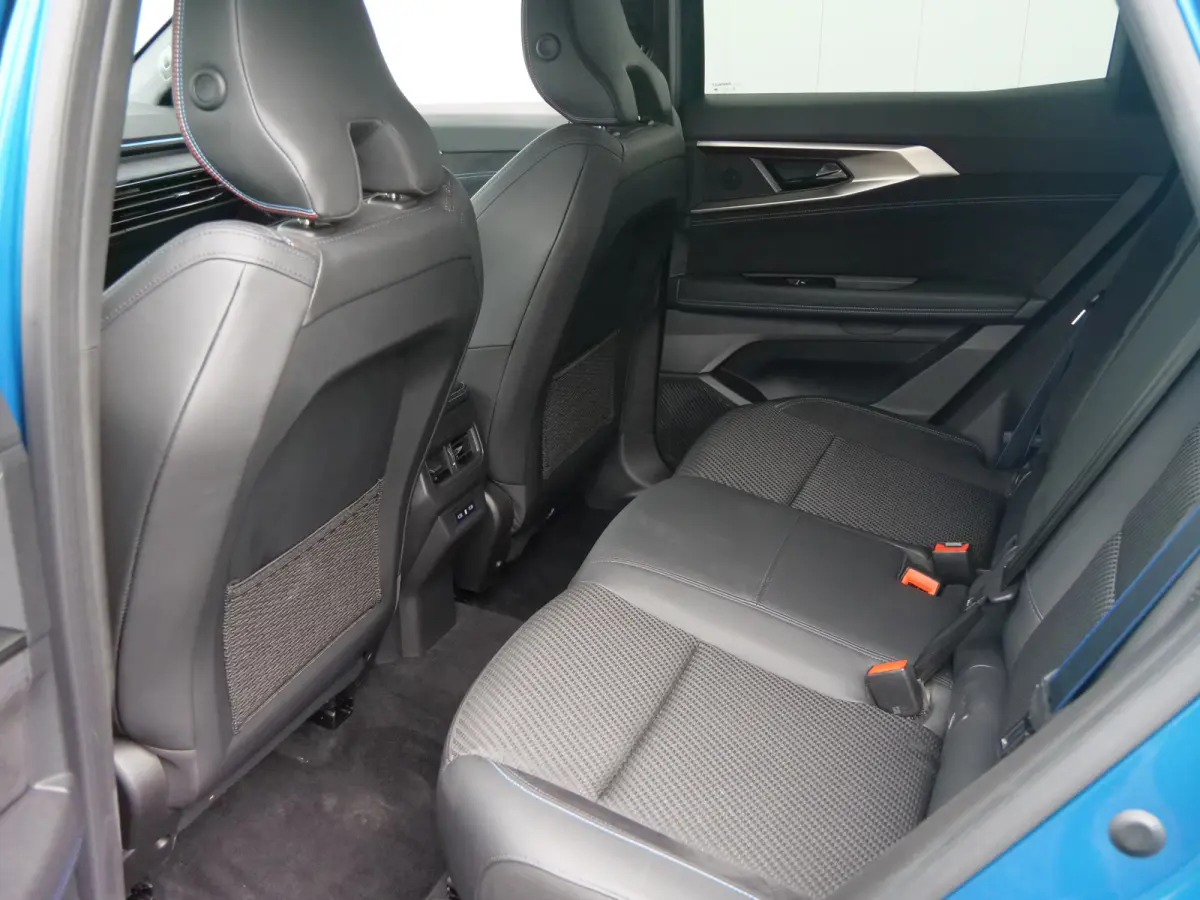1.2 E-Tech full hybrid 200 Pk esprit Alpine Automaat Navi / DAB / Camera / Apple Carplay / 20 inch / Stoelverwarming