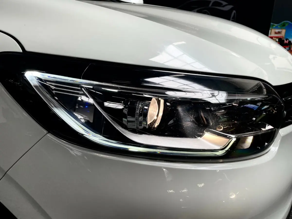 1.2 TCe Intens PANO NAVI LEER AIRCO