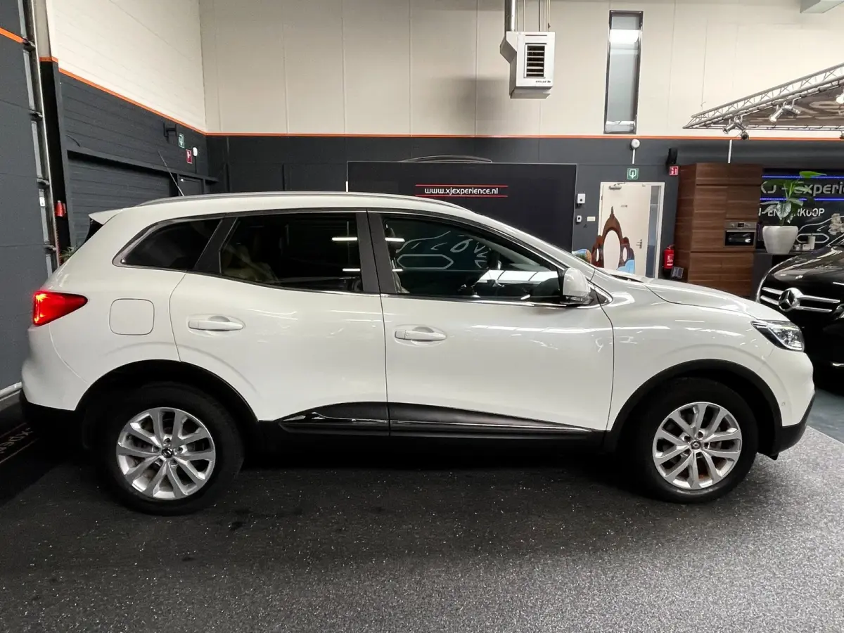 1.2 TCe Intens PANO NAVI LEER AIRCO