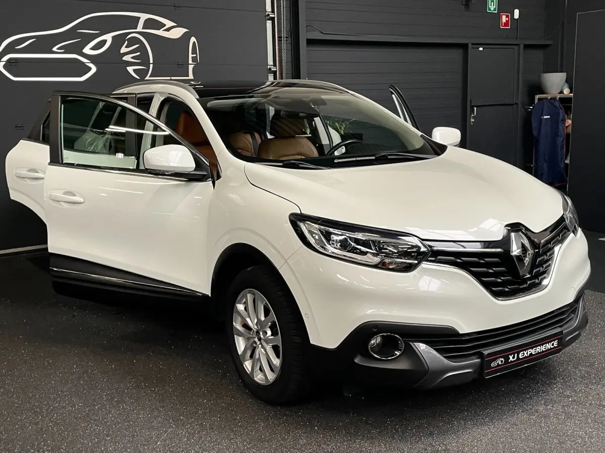 1.2 TCe Intens PANO NAVI LEER AIRCO