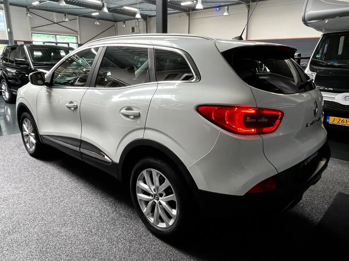1.2 TCe Intens PANO NAVI LEER AIRCO