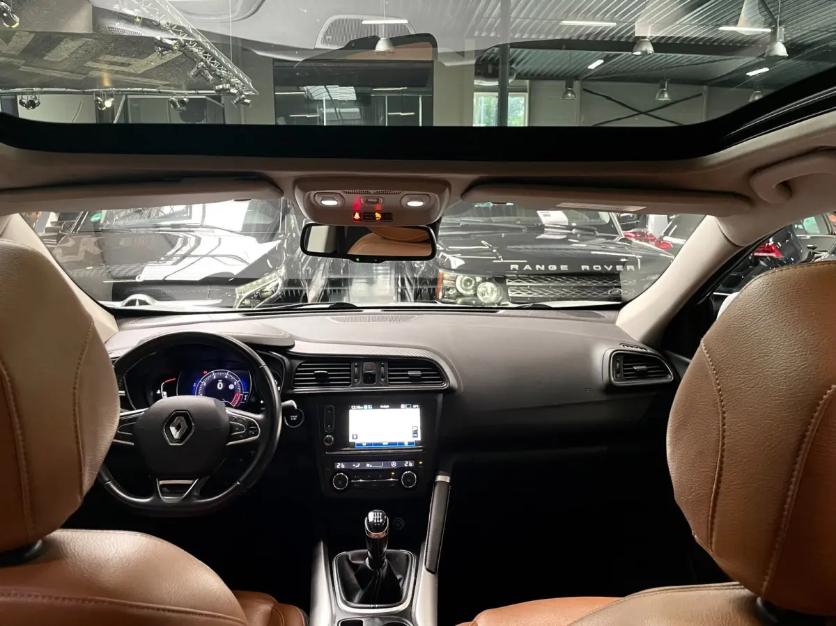 1.2 TCe Intens PANO NAVI LEER AIRCO