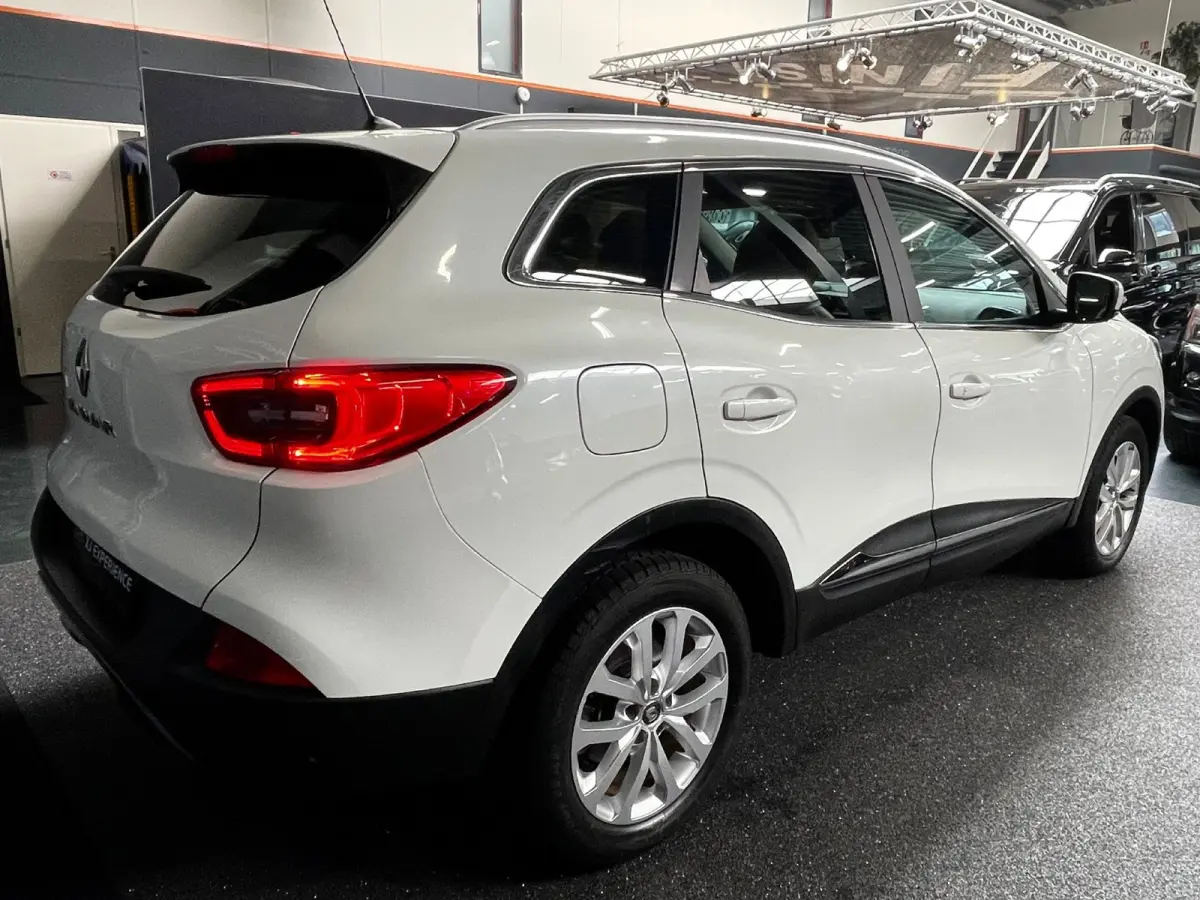 1.2 TCe Intens PANO NAVI LEER AIRCO