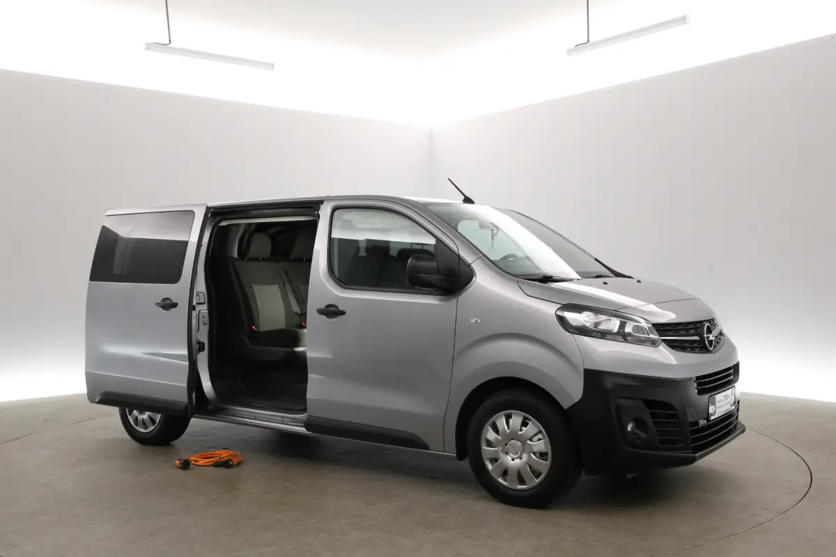 75 kWh L2H1 | Snelladen | SOH 93% | DC | 6 Zits | Airco | Cruise | Carplay | 3 Zits | Parkeersens.