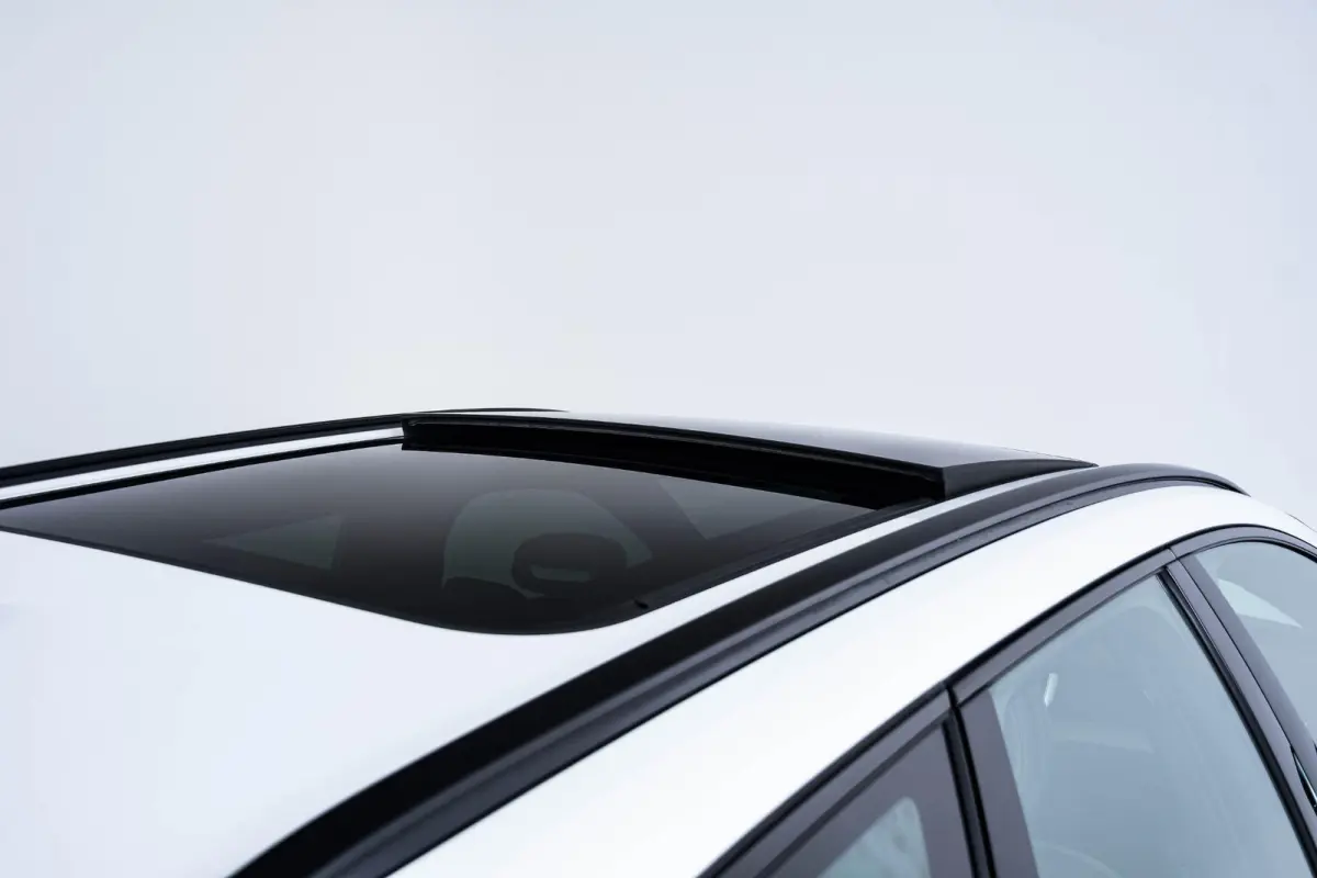 2.0 Recharge T6 AWD Inscription Trekhaak - Panoramadak - Cruise Control - Harman Kardon - Getinte Ruiten - Achteruitrijcamera - Licht-pakket - Elektrisch verstelbare/verwarmde stoelen -