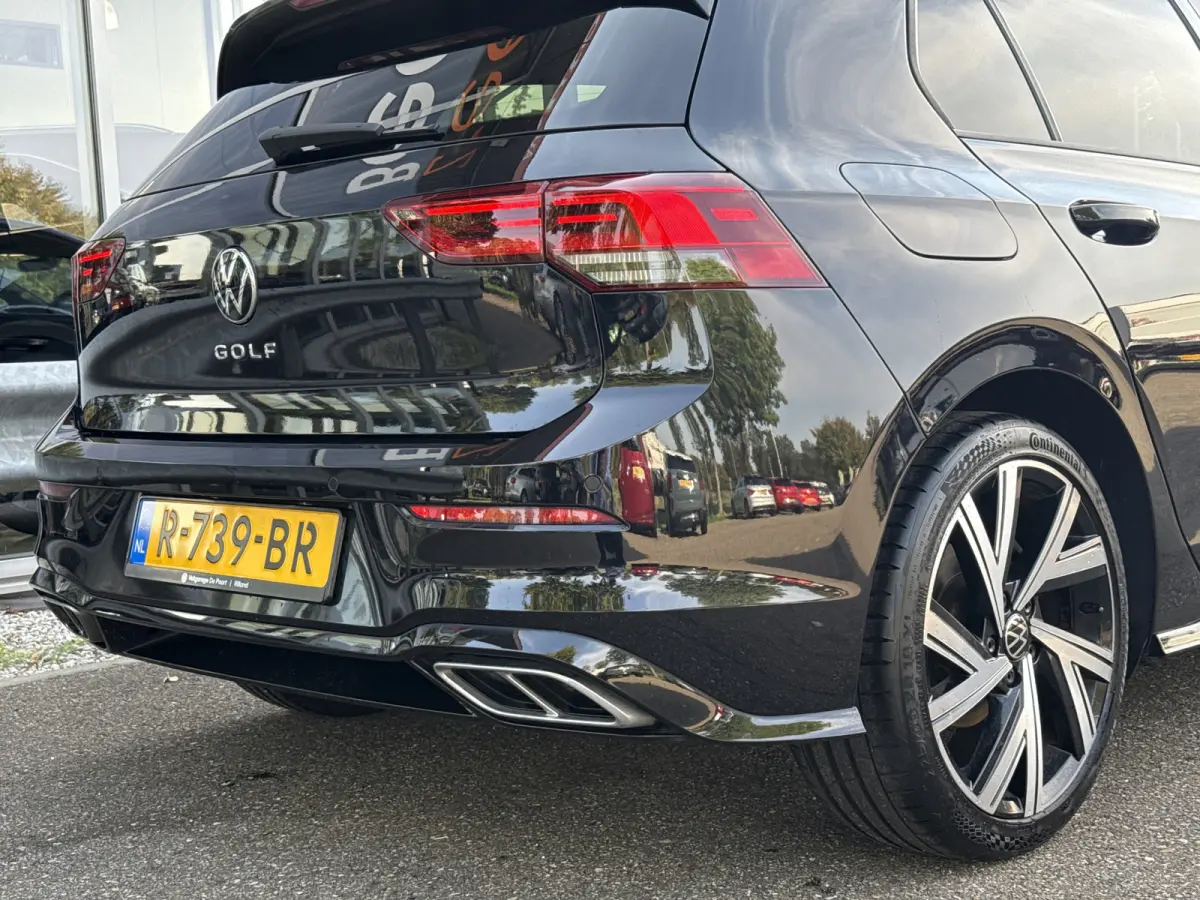 1.5 TSI R-Line | NL-auto | 1e Eig | BTW | LED | ACC | Camera | PDC | Sfeerverl.
