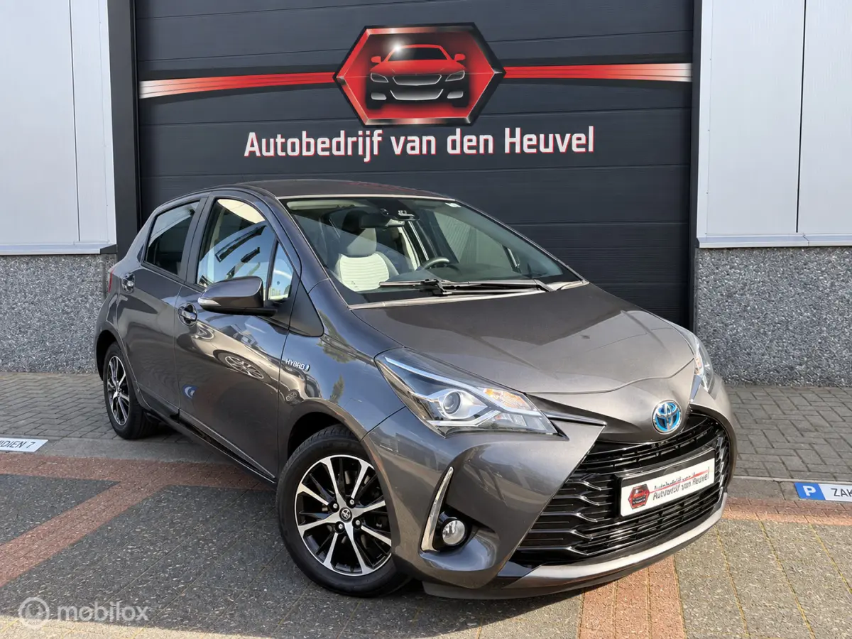 1.5 Hybrid Aspiration |Keyless | Apple Carplay*