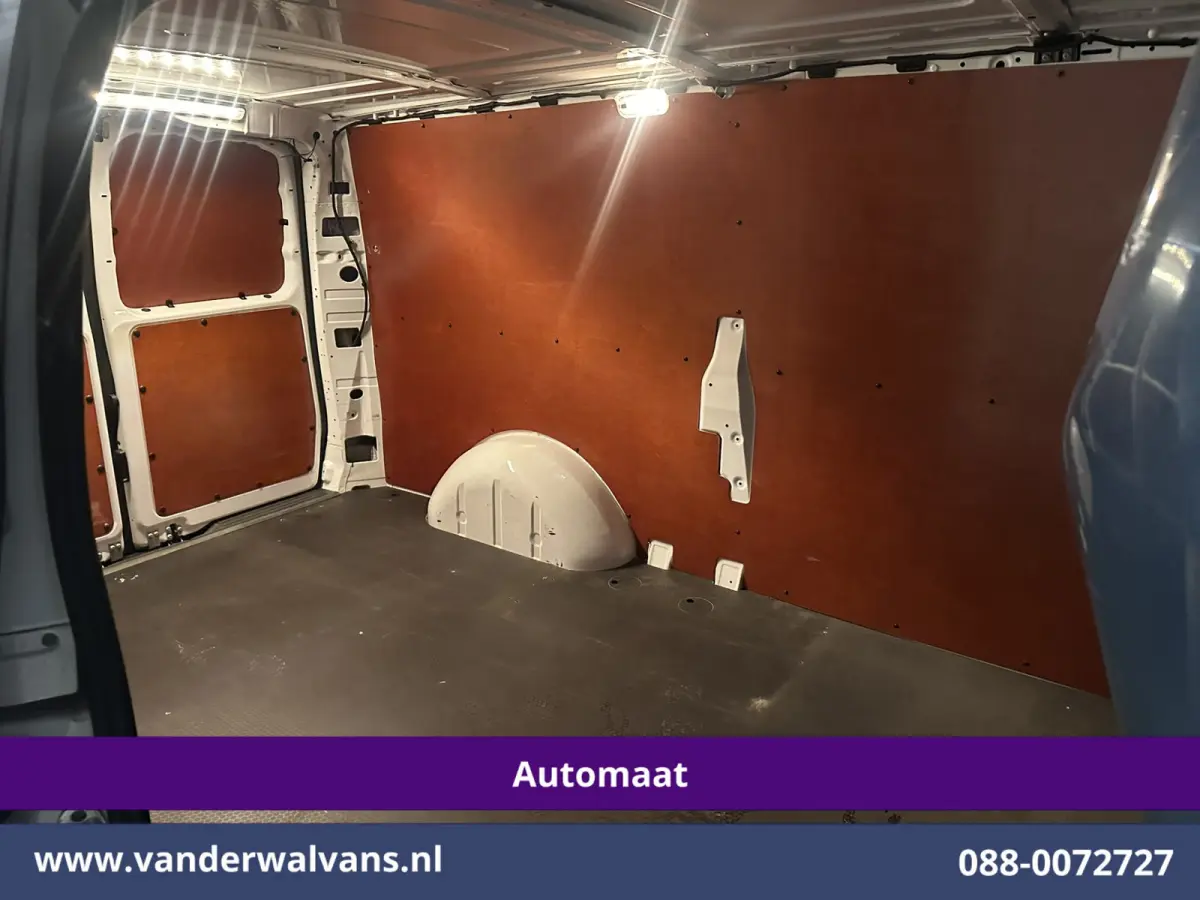 114 CDI 136pk 9G-Tronic Automaat L3H1 Euro6 Airco | Camera | Apple Carplay | Cruisecontrol Android Auto, 2500kg Trekhaak, Parkeersensoren, Bijrijdersbank, Bumper in de kleur
