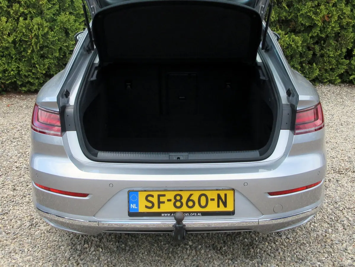 1.5 TSI Elegance * Navi * Trekhaak *