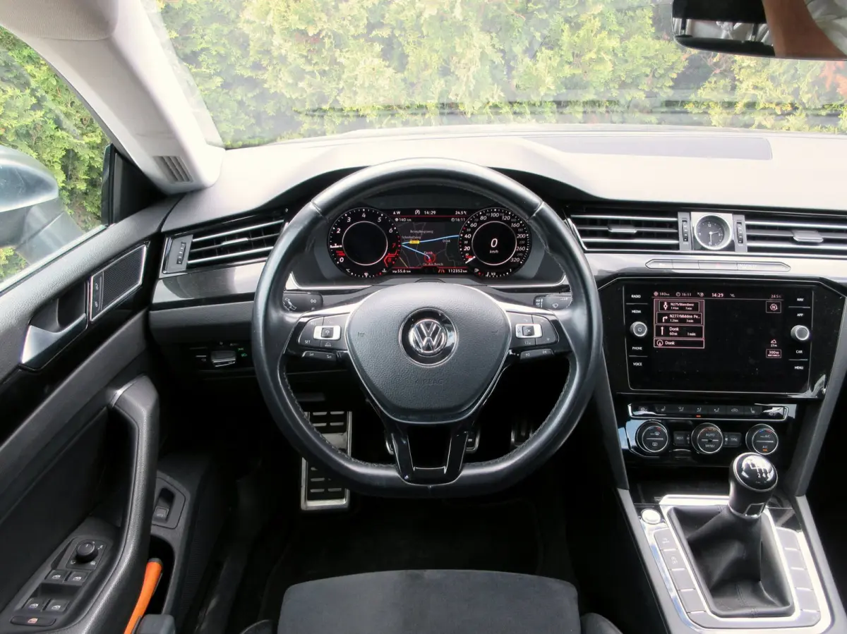 1.5 TSI Elegance * Navi * Trekhaak *