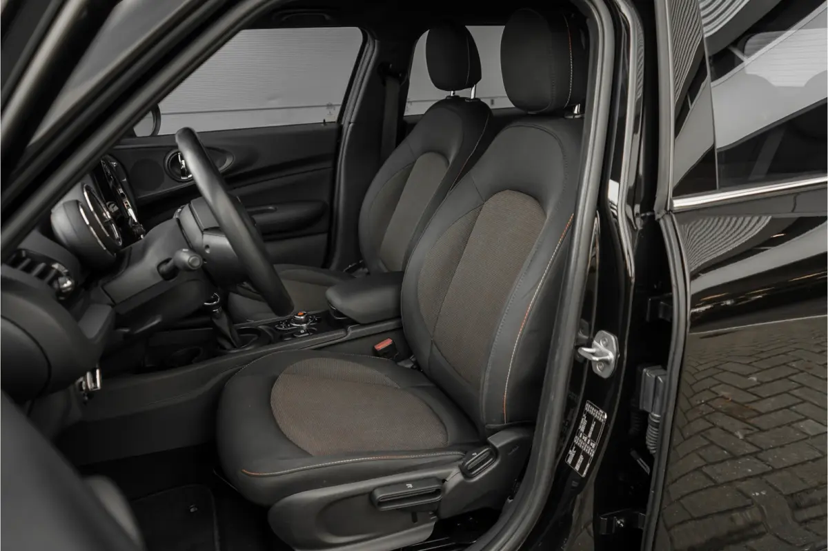 1.5 Cooper Salt Business Automaat CarPlay Trekhaak