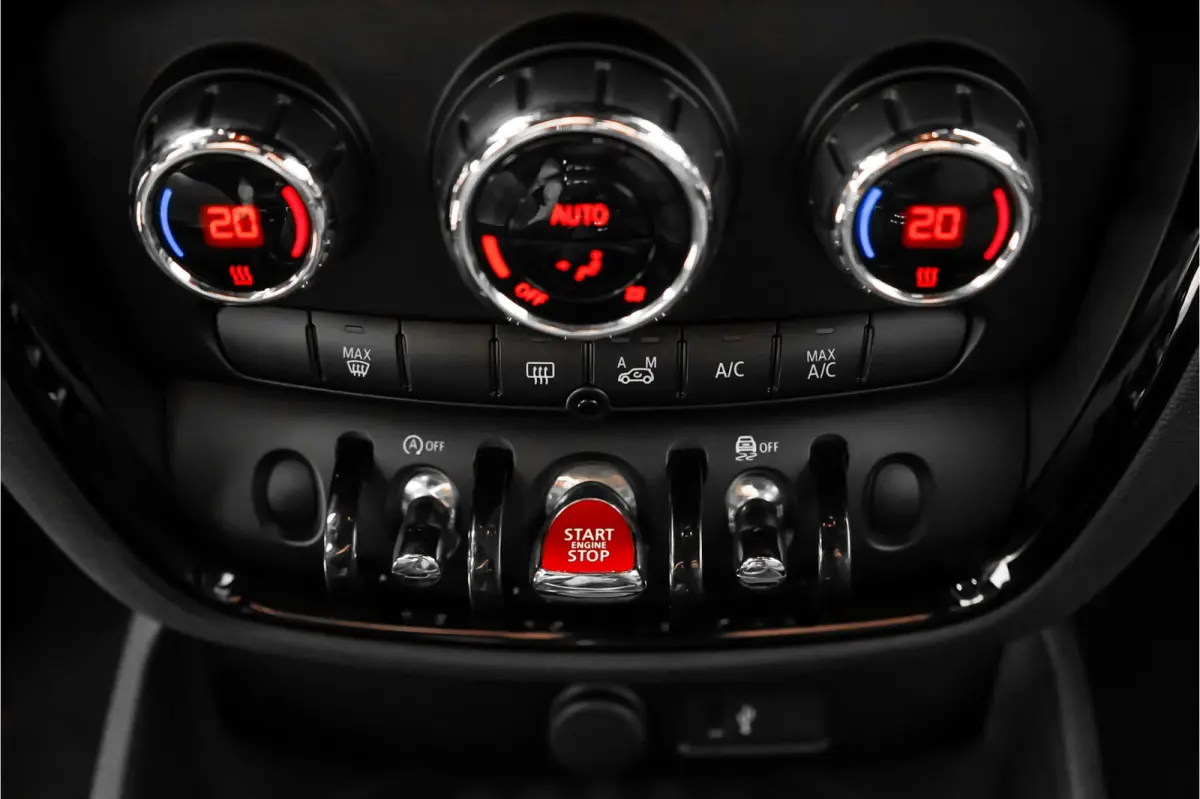 1.5 Cooper Salt Business Automaat CarPlay Trekhaak
