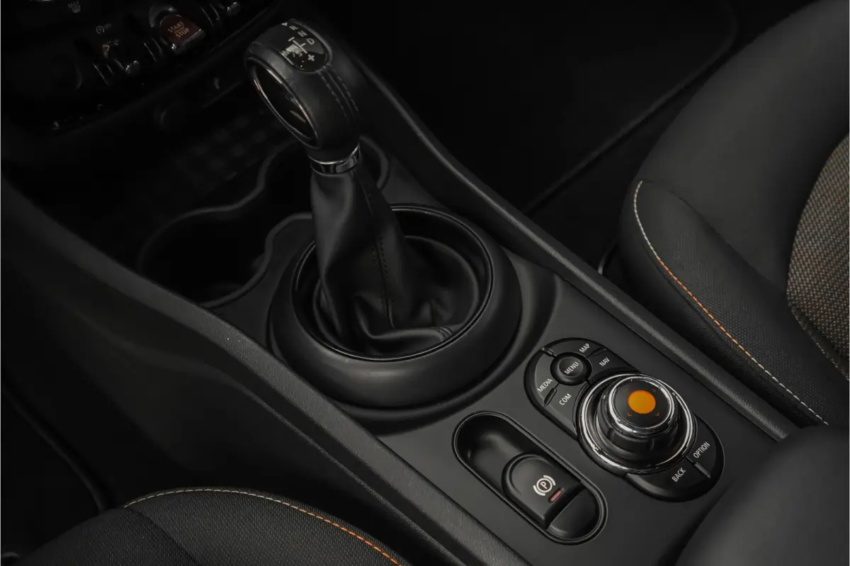 1.5 Cooper Salt Business Automaat CarPlay Trekhaak