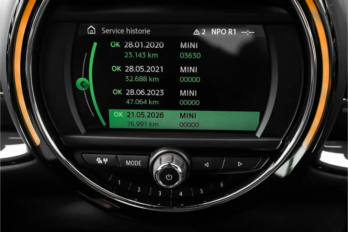 1.5 Cooper Salt Business Automaat CarPlay Trekhaak